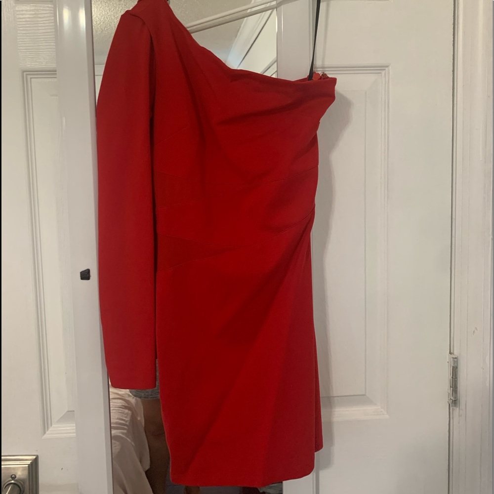 Bebe one sleeve mini dress